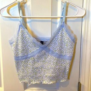 H&M Blue flowered crop top